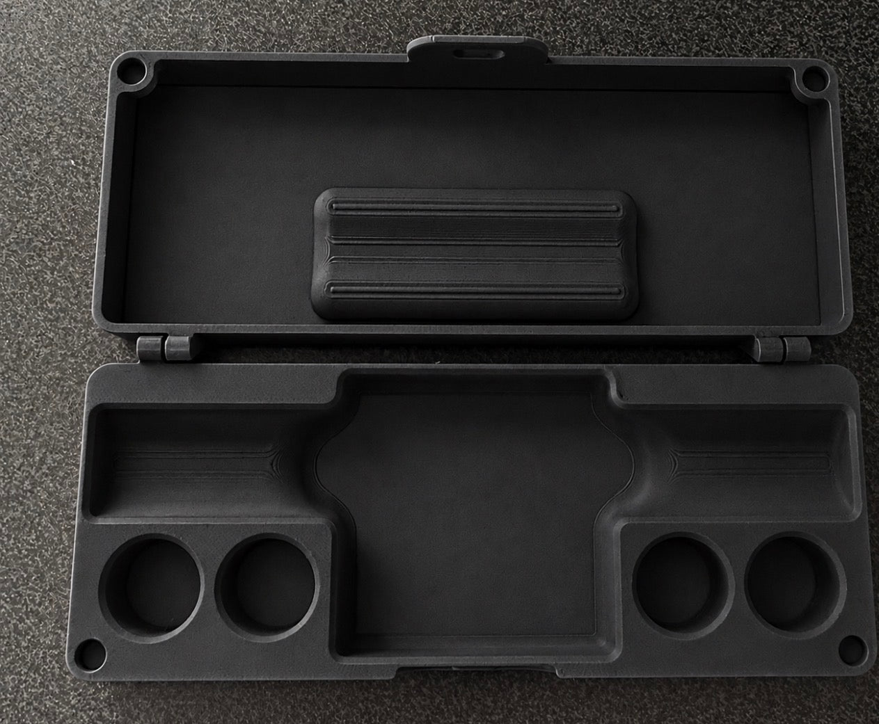Self-injection pen travel case Black reflective