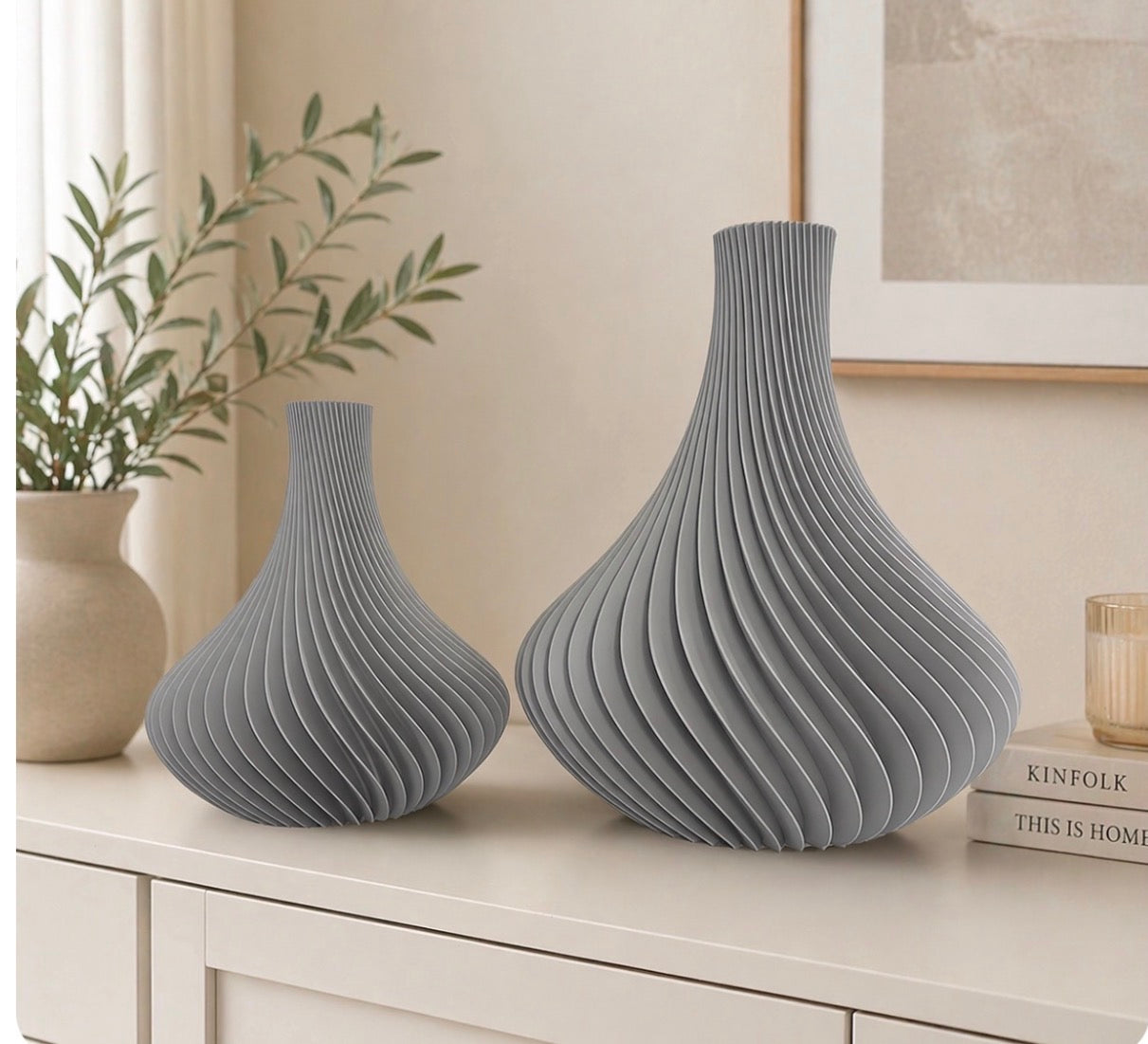 modern 3D printed vase set